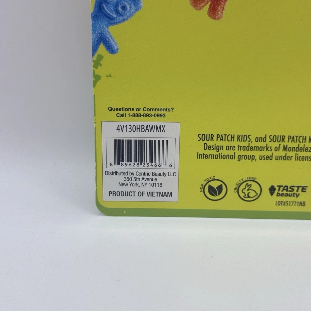 Sour Patch Kids 8 Flavored Lip Balms Assorted Pack 0.96 oz.